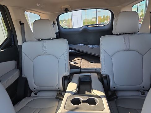 New 2025 Honda Pilot EX-L image 31