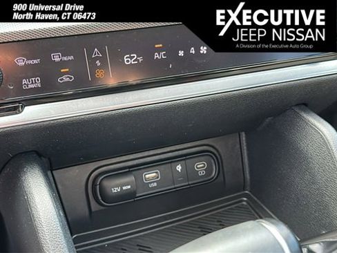 Used 2023 Kia Sportage SX image 20
