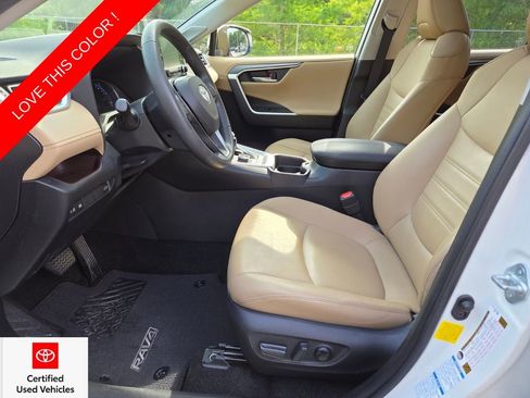Certified 2021 Toyota RAV4 Limited AWD/4WD image 26