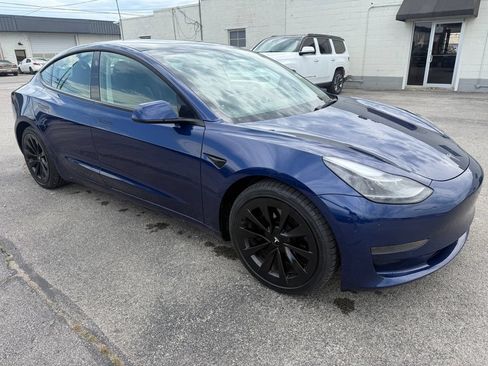 Used 2022 Tesla Model 3 RWD image 26