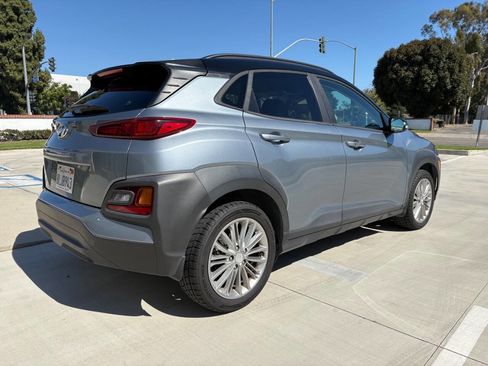 Used 2019 Hyundai Kona SEL FWD image 4