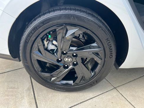Certified 2026 Hyundai Elantra Sport FWD image 8