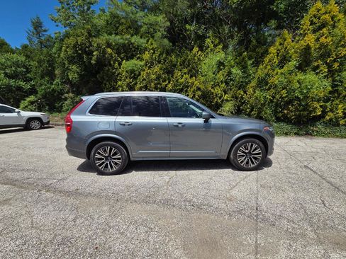 Used 2020 Volvo XC90 T5 Momentum w/ Protection Package Premier AWD/4WD image 7