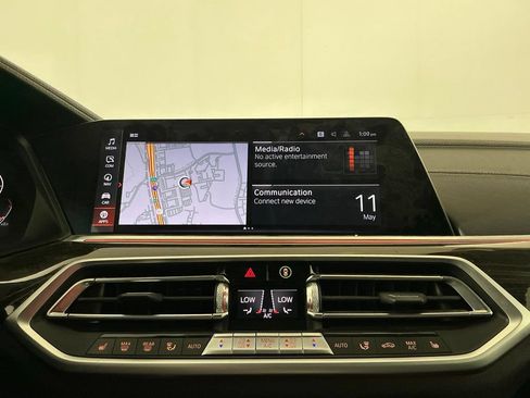 Used 2019 BMW X5 xDrive40i w/ Convenience Package AWD/4WD image 14