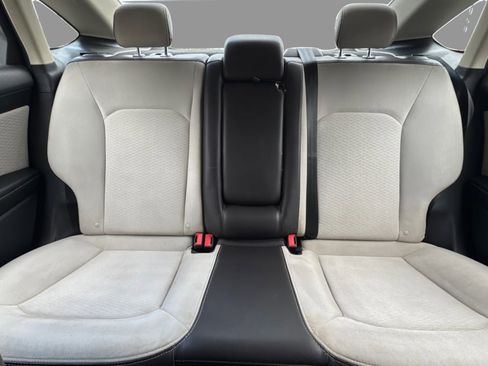 Used 2019 Ford Fusion SE w/ Equipment Group 151A image 14