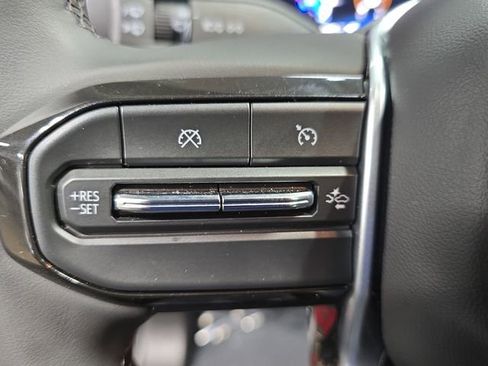 New 2025 Chevrolet Colorado LT w/ Advanced Trailering Package image 17