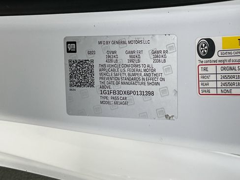 Used 2023 Chevrolet Camaro LT RWD image 28
