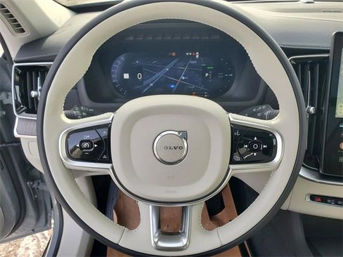 New 2026 Volvo XC90 T8 Ultra image 19