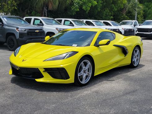 Used 2024 Chevrolet Corvette Stingray Coupe w/ 1LT RWD image 7