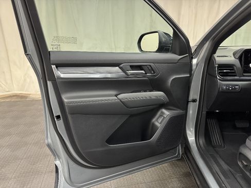 New 2026 GMC Terrain Elevation w/ Elevation Premium Package image 24