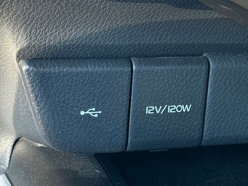 Used 2022 Toyota Camry LE image 15