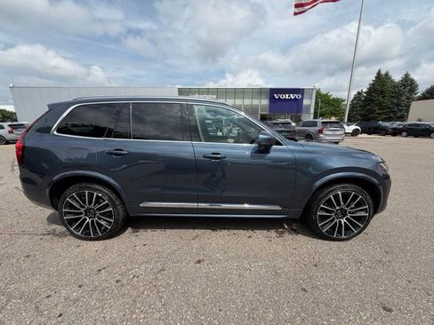 Used 2026 Volvo XC90 B6 Plus w/ Protection Package Premier AWD/4WD image 5