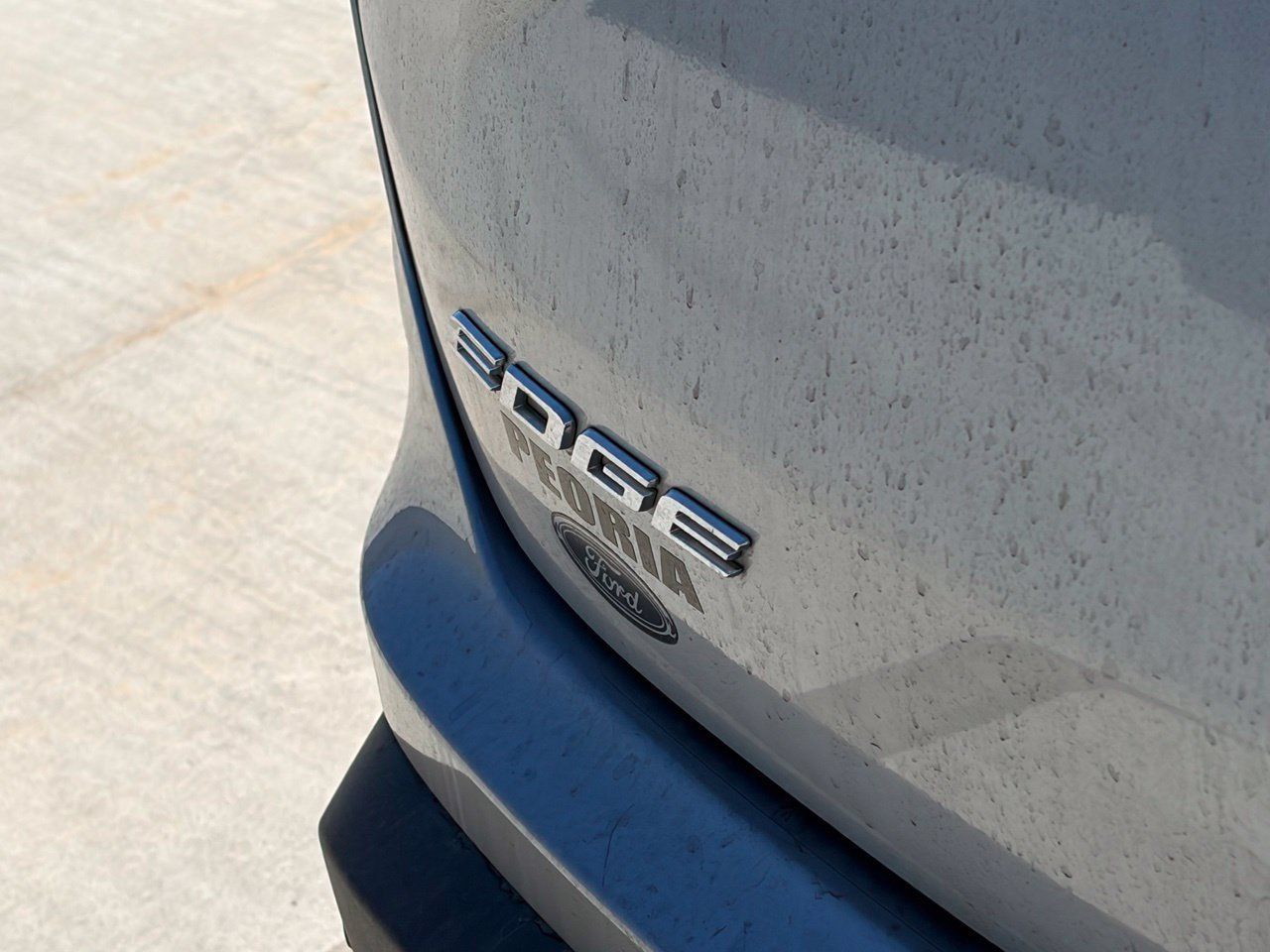 Used 2020 Ford Edge SE FWD image 4