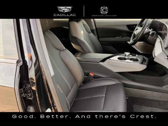 Certified 2025 Cadillac Optiq Luxury 1 AWD/4WD image 28