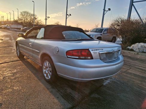 Used 2005 Chrysler Sebring Limited image 6