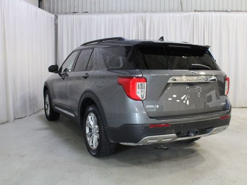 Used 2023 Ford Explorer XLT w/ Equipment Group 202A AWD/4WD image 25