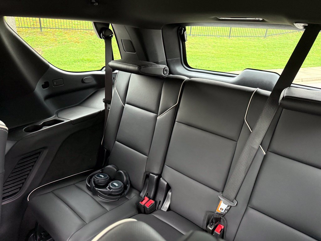 Used 2025 Cadillac Escalade Sport w/ Touring Package AWD/4WD image 27