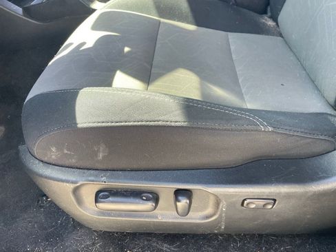 Used 2023 Toyota Tacoma TRD Off-Road w/ Black Out Package (TMS) image 5