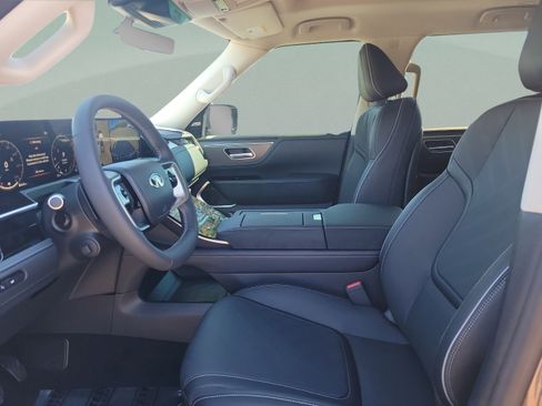 Used 2026 INFINITI QX80 Luxe w/ Exterior Package AWD/4WD image 15
