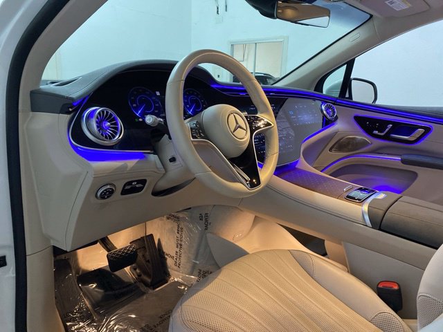 Used 2024 Mercedes-Benz EQS 450+ SUV image 20