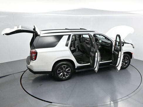 Used 2022 Chevrolet Tahoe Z71 w/ Z71 Off-Road Package AWD/4WD image 48