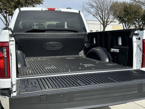 Used 2024 Ford F150 XLT image 32