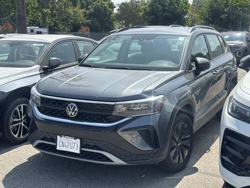 Certified 2023 Volkswagen Taos S image 1
