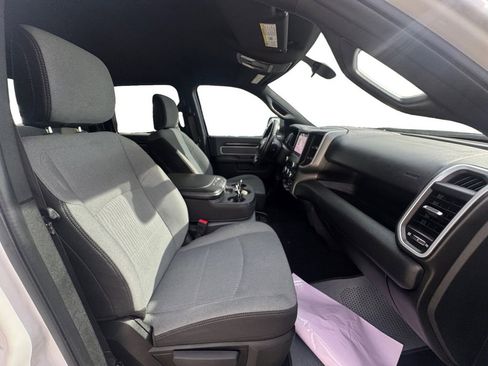 Used 2022 RAM 2500 Big Horn image 15