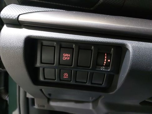 Used 2024 Subaru Forester Premium AWD/4WD image 24