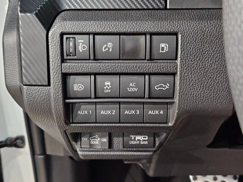 Certified 2025 Toyota Tacoma TRD Pro AWD/4WD image 26