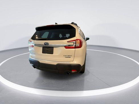Used 2024 Subaru Ascent Limited AWD/4WD image 6