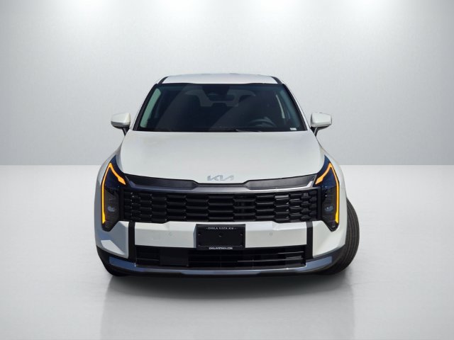 New 2027 Kia Sportage LX FWD image 2