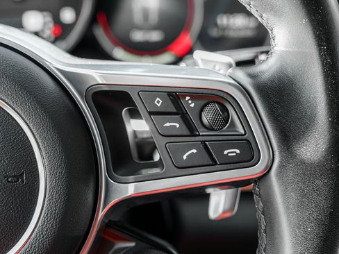 Used 2020 Porsche Panamera 4 AWD/4WD image 19