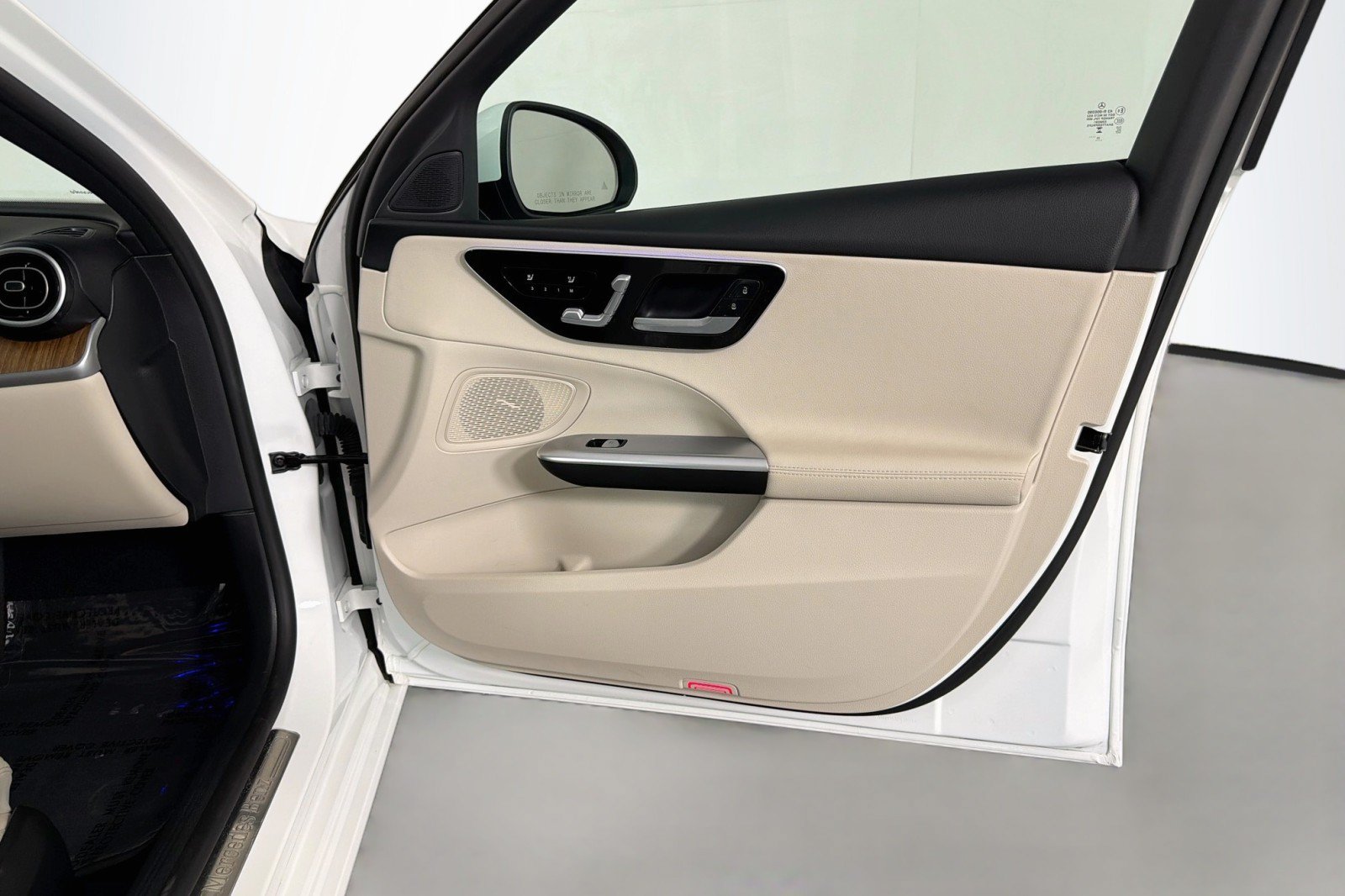 Certified 2024 Mercedes-Benz C 300 Sedan image 27