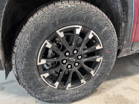 New 2026 Chevrolet Traverse Z71 image 11