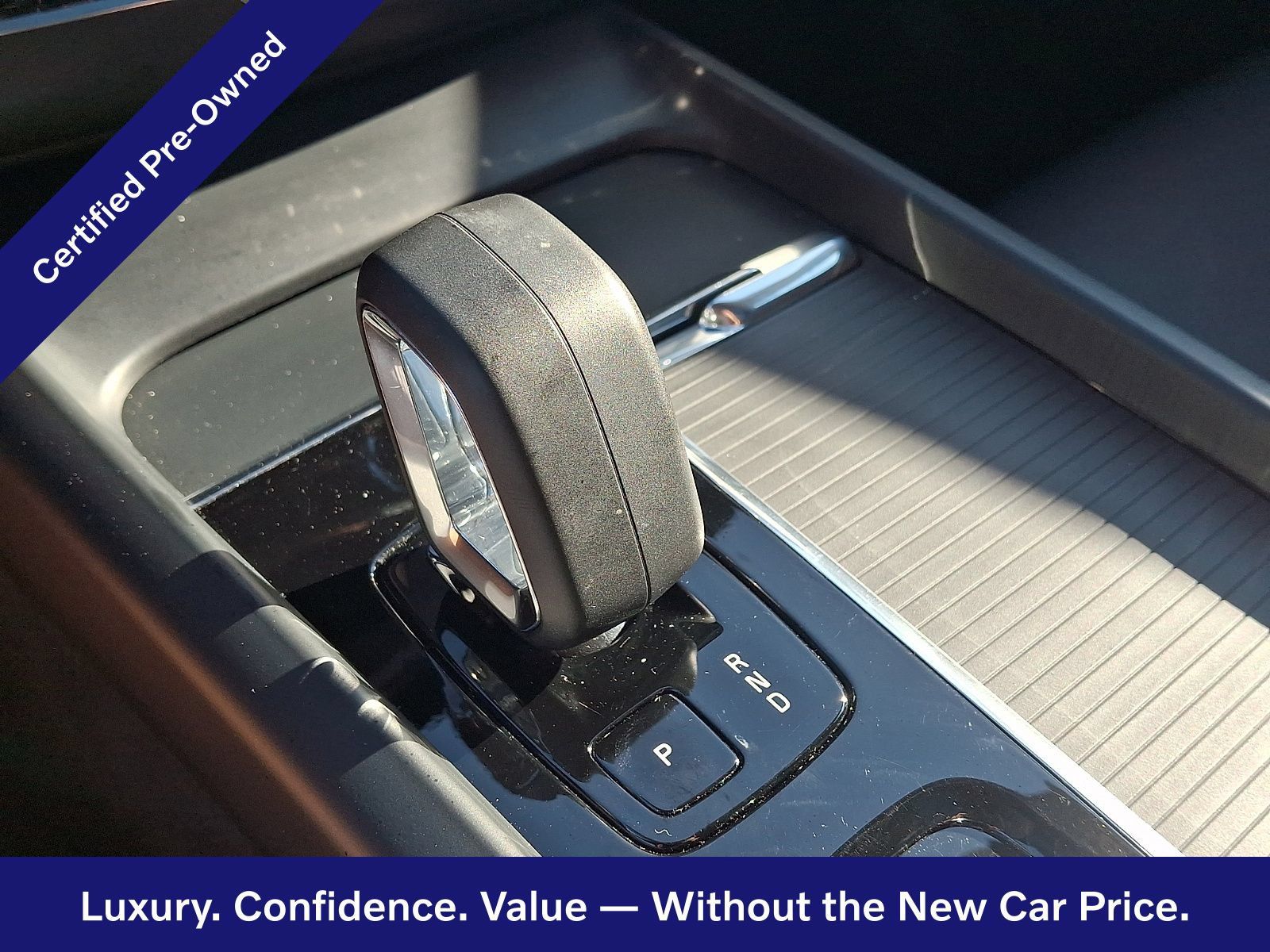 Certified 2024 Volvo XC60 B5 Core w/ Protection Package Premier AWD/4WD image 16