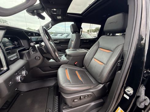 Used 2022 GMC Sierra 1500 AT4 w/ AT4 Premium Package image 28