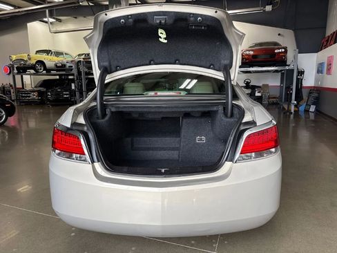 Used 2012 Buick LaCrosse Leather image 4