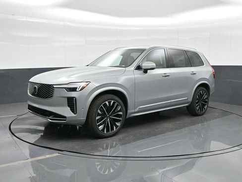 New 2026 Volvo XC90 B6 Plus w/ Protection Package Premier AWD/4WD image 3