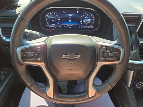 Used 2022 Chevrolet Suburban Z71 w/ Off-Road Capability Package AWD/4WD image 18