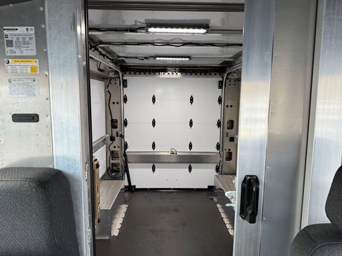 New 2025 Chevrolet Brightdrop 400 w/ Battery Pack, Max Range image 19