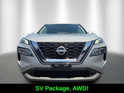 Used 2023 Nissan Rogue SV AWD/4WD image 2