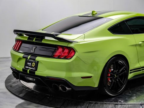 Used 2020 Ford Mustang Shelby GT500 w/ Technology Package image 22