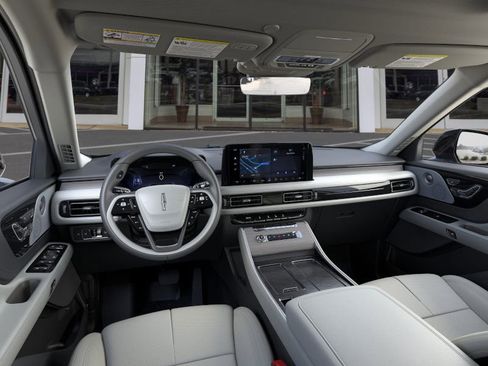 New 2025 Lincoln Aviator Reserve w/ Equipment Group 201A image 9