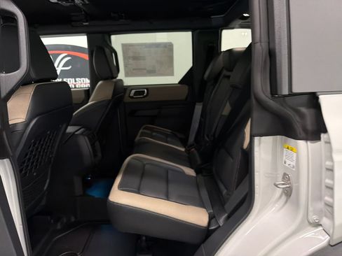 New 2026 Ford Bronco Big Bend w/ Black Diamond Package AWD/4WD image 12