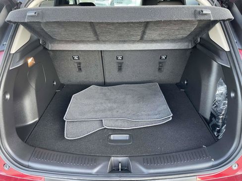 Used 2024 Buick Encore GX Preferred w/ Comfort Package image 8