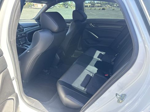 Used 2020 Honda Accord Sport image 22