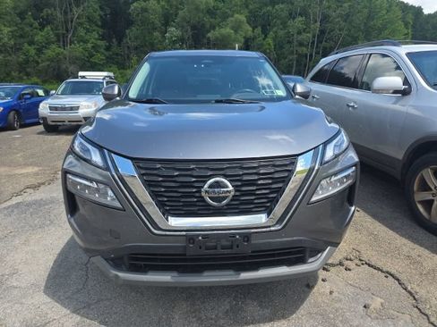 Used 2021 Nissan Rogue SV FWD image 10