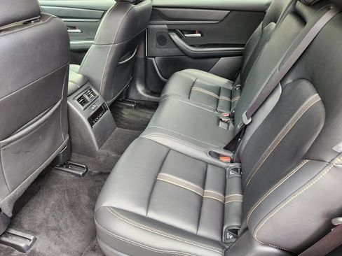 Used 2024 MAZDA CX-90 3.3 Turbo w/ Select Package AWD/4WD image 19