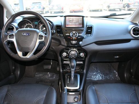 Used 2014 Ford Fiesta Titanium FWD image 14